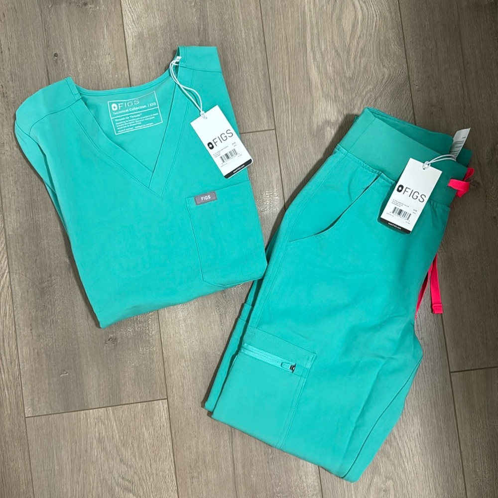 Figs Surgical Green XXS/XXSP Scrubs Set